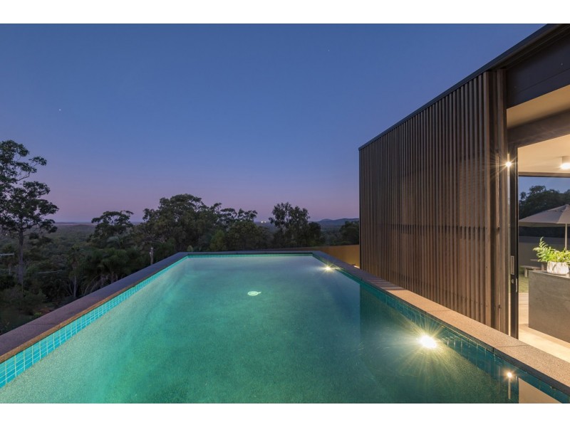 3 Hinterland Close, Tinbeerwah QLD 4563