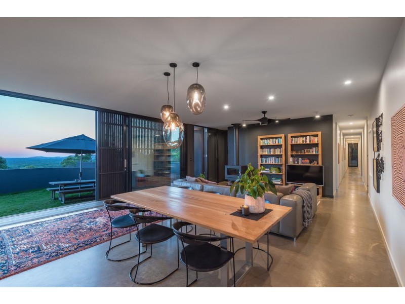 3 Hinterland Close, Tinbeerwah QLD 4563