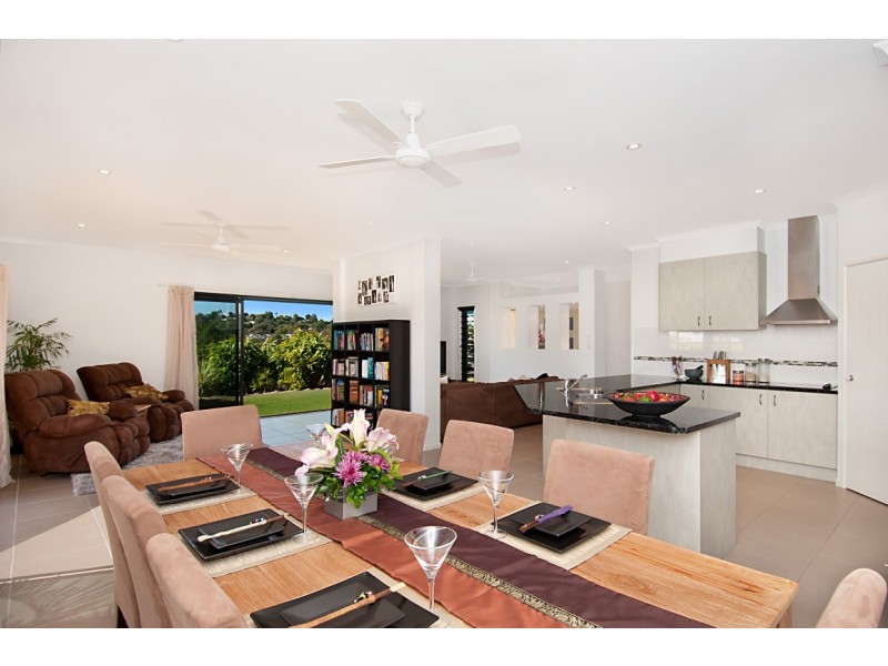 6 Viola Place, Cooroy QLD 4563