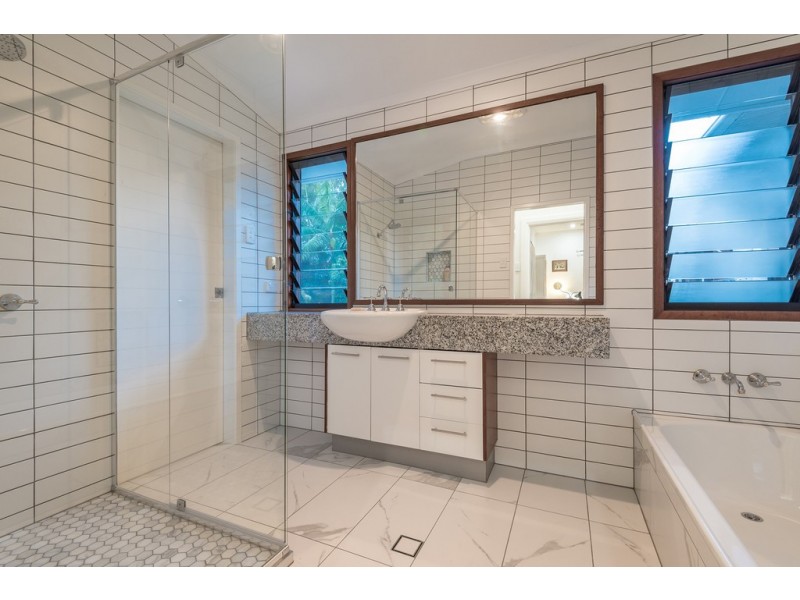 527 Valdora Road, Valdora QLD 4561