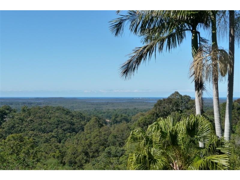 6 Upland Court, Tinbeerwah QLD 4563