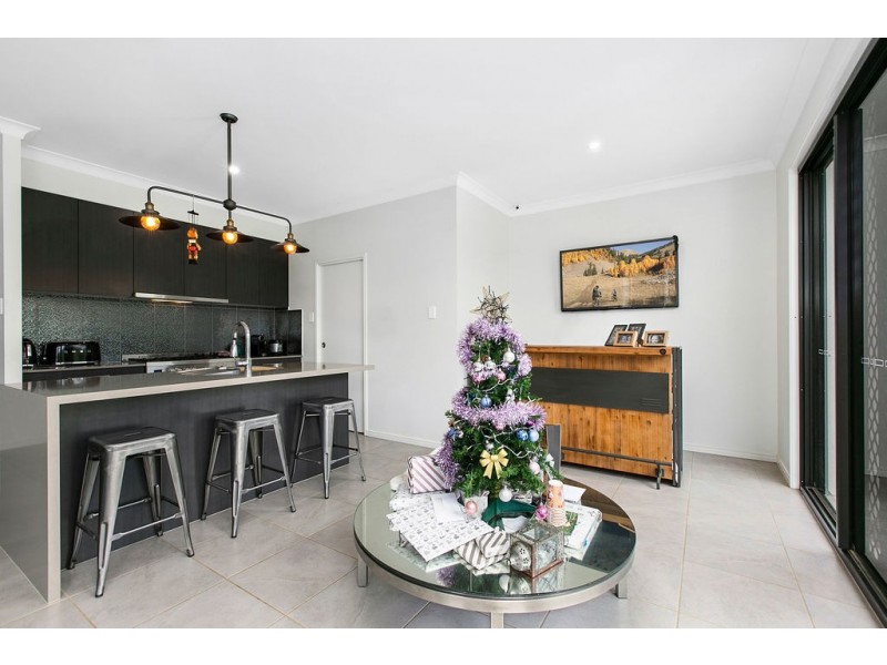 43 Booyong Drive, Black Mountain QLD 4563