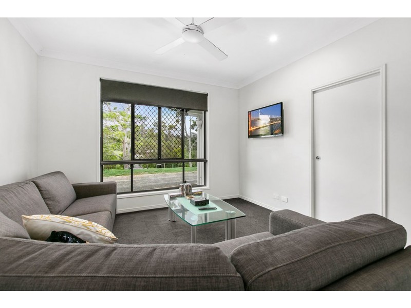 43 Booyong Drive, Black Mountain QLD 4563