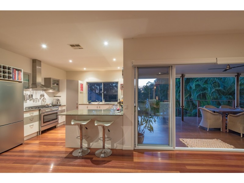 363 Lake Macdonald Drive, Lake Macdonald QLD 4563
