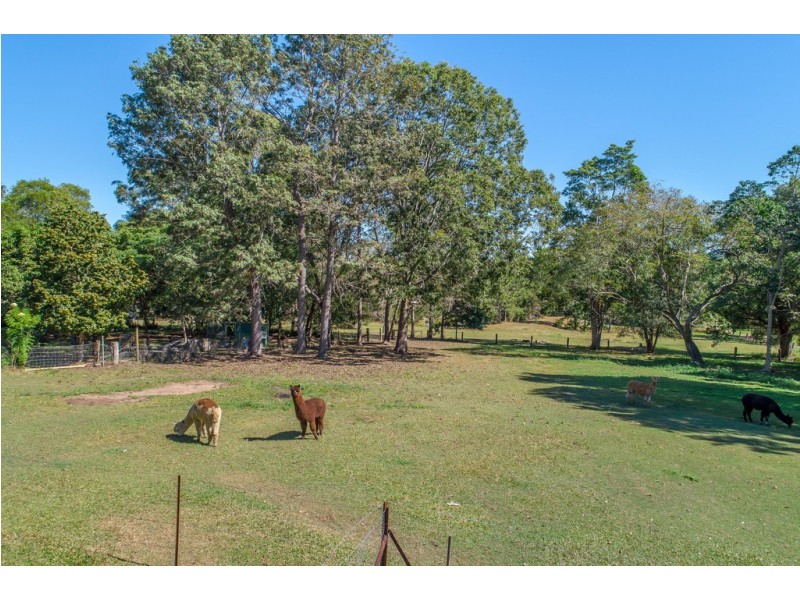 363 Lake Macdonald Drive, Lake Macdonald QLD 4563