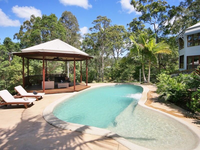 8 Valley Drive, Doonan QLD 4562