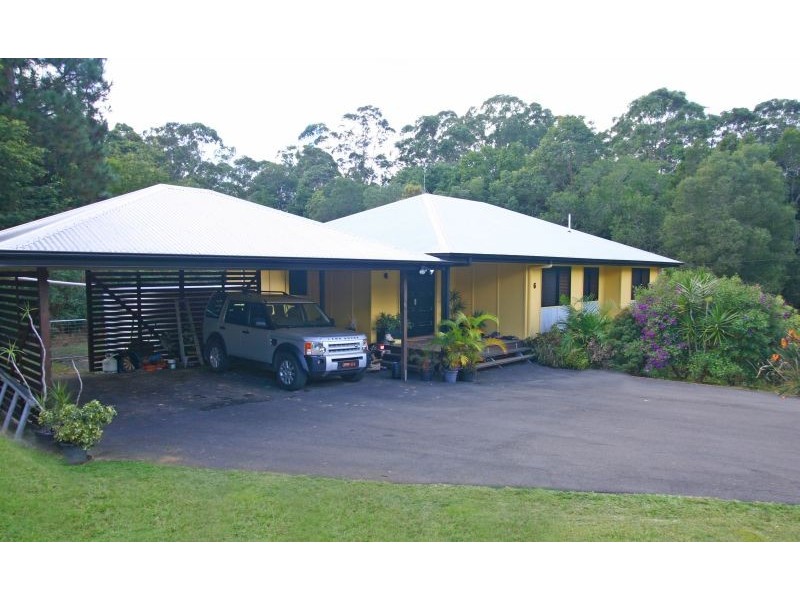6 Smedley Drive, Pomona QLD 4568