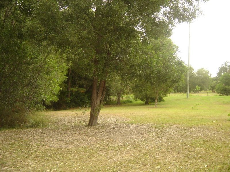 6 Smedley Drive, Pomona QLD 4568