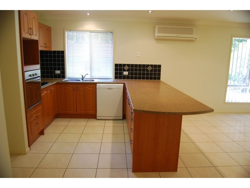 Eumundi QLD 4562