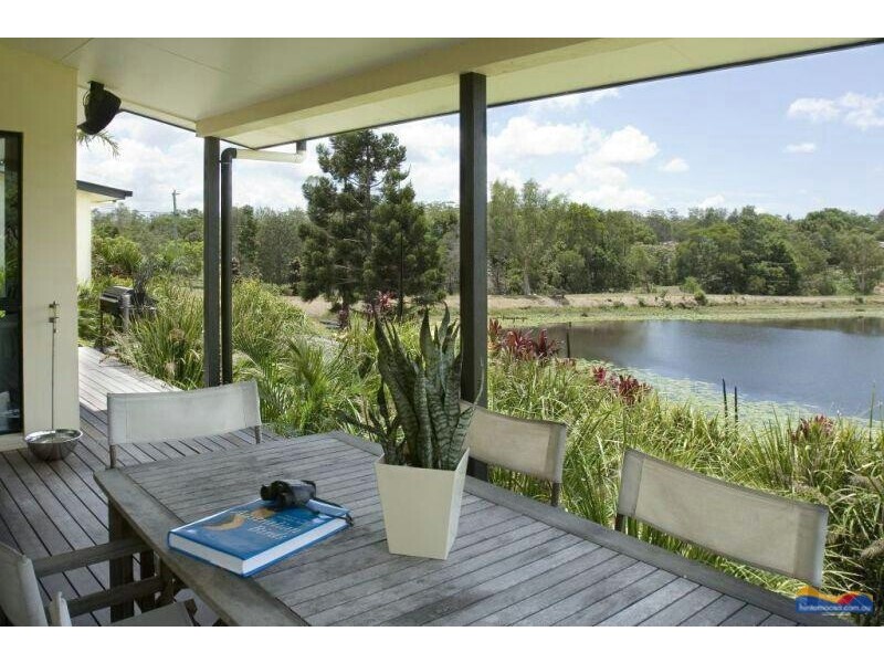 60 Belleden Pl, Cooroy QLD 4563