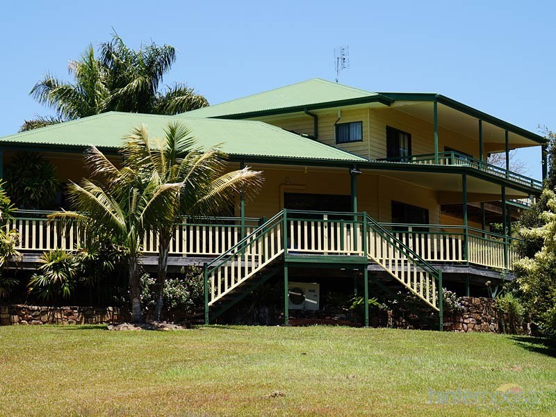 215 Ocean View Road, Cooroy QLD 4563