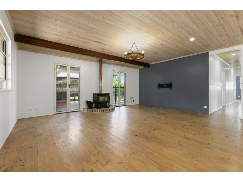 33 Kress Road, Tuchekoi QLD 4570