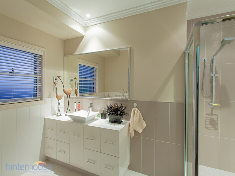 16 Kensington Drive, Cooroy QLD 4563