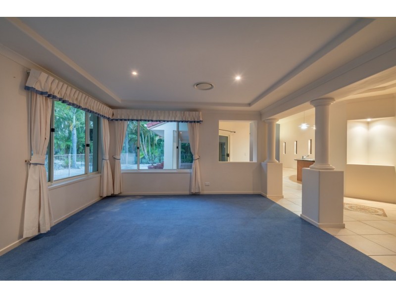 8 Devonstone Drive, Cooroibah QLD 4565