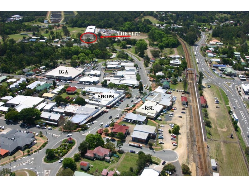 7 Mary River Road, Cooroy QLD 4563