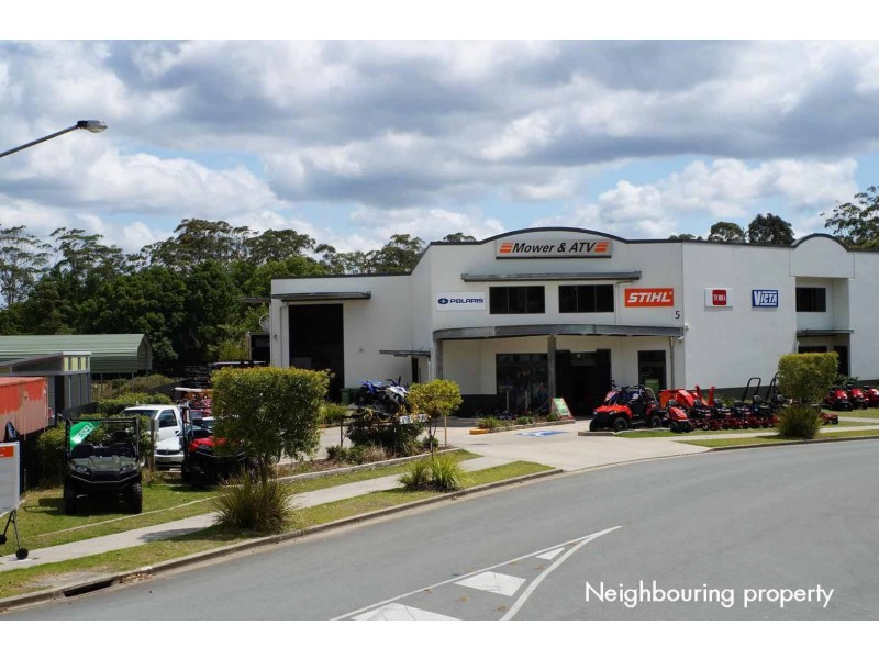 7 Mary River Road, Cooroy QLD 4563