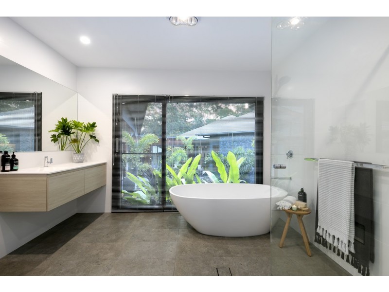 12-14 Pheasant Lane, Doonan QLD 4562