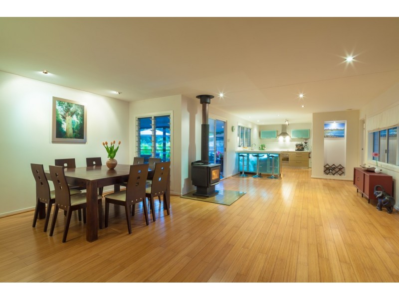 22 Prospect Pl, Cooroy QLD 4563