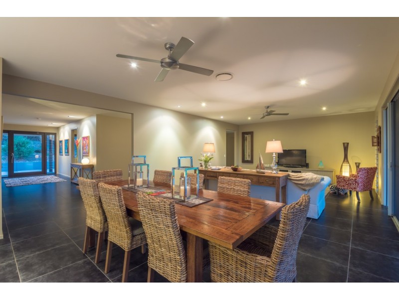 36 Booyong Drive, Black Mountain QLD 4563