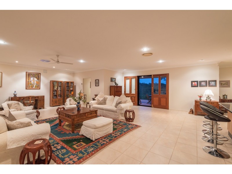 68 Patterson Drive, Tinbeerwah QLD 4563