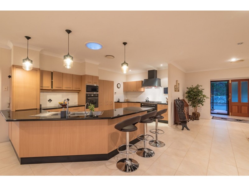 68 Patterson Drive, Tinbeerwah QLD 4563