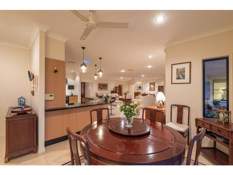 68 Patterson Drive, Tinbeerwah QLD 4563