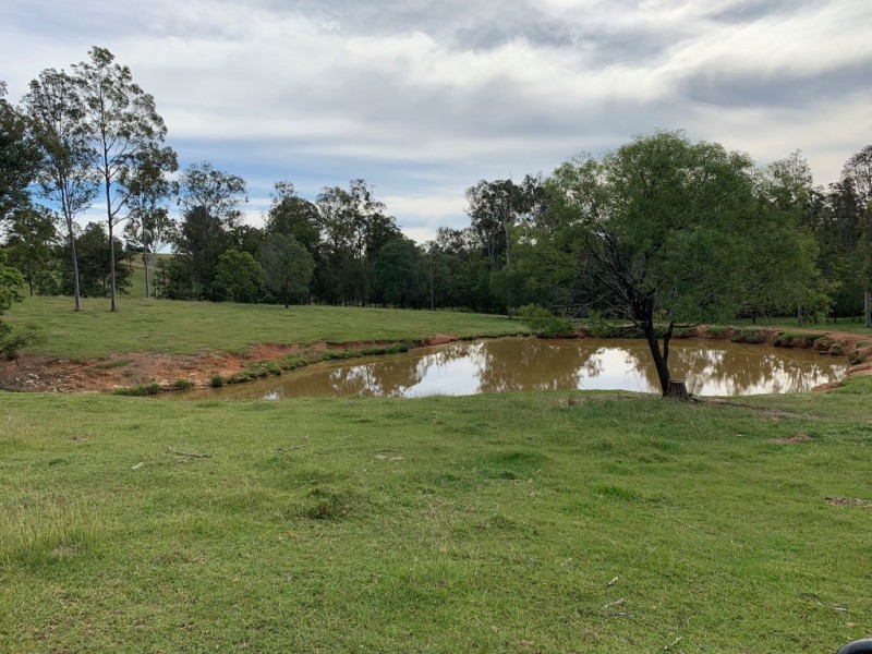 499 Rocks Road, Pie Creek QLD 4570