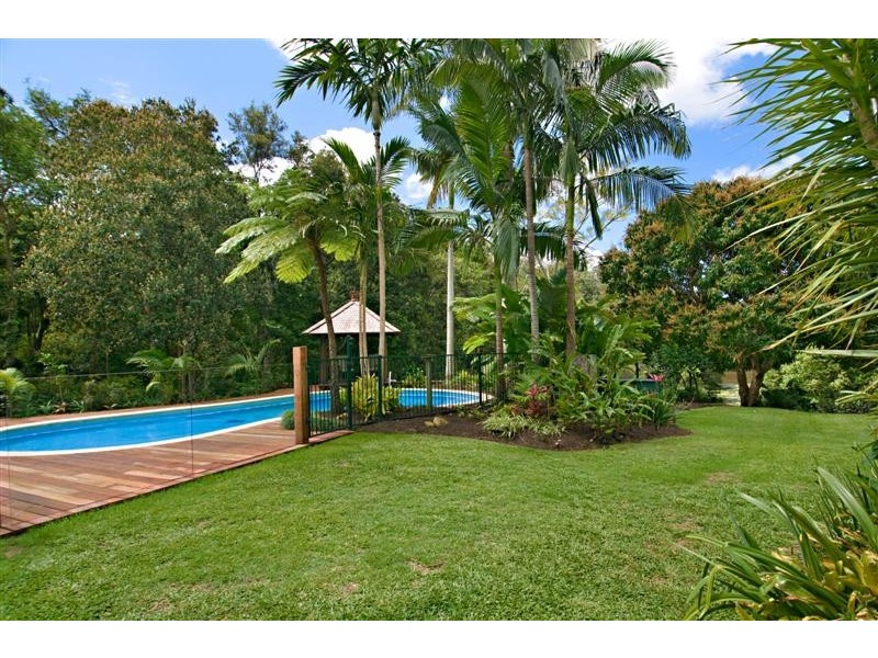 80 Valley Dr, Doonan QLD 4562