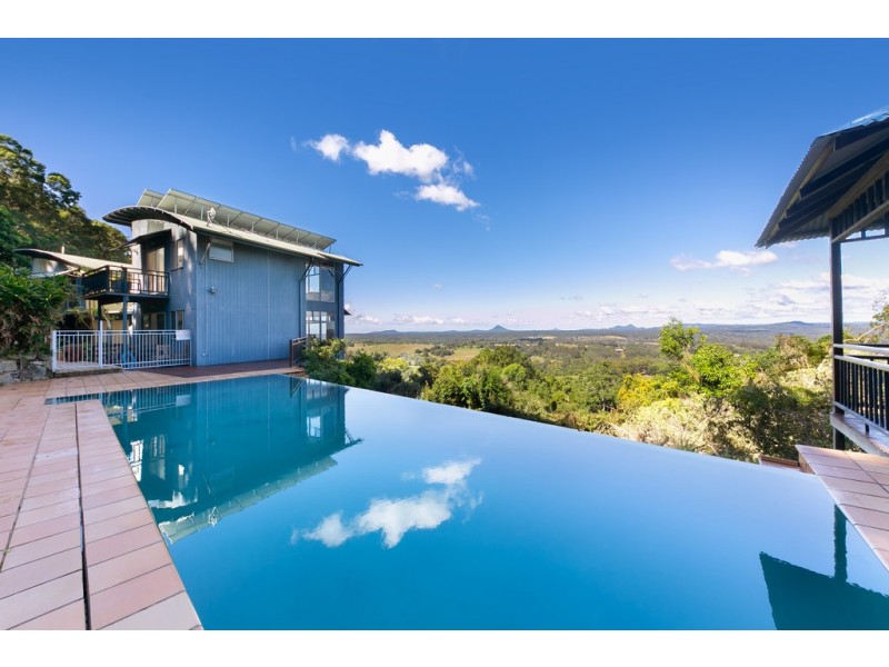 52 Binalong Road, Pinbarren QLD 4568