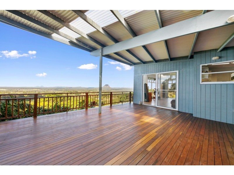 52 Binalong Road, Pinbarren QLD 4568