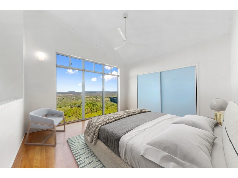 52 Binalong Road, Pinbarren QLD 4568