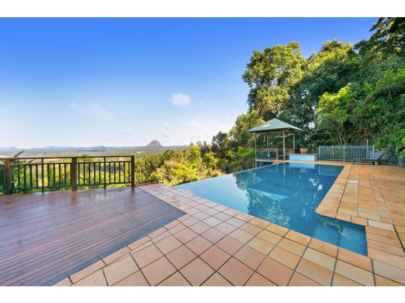 52 Binalong Road, Pinbarren QLD 4568