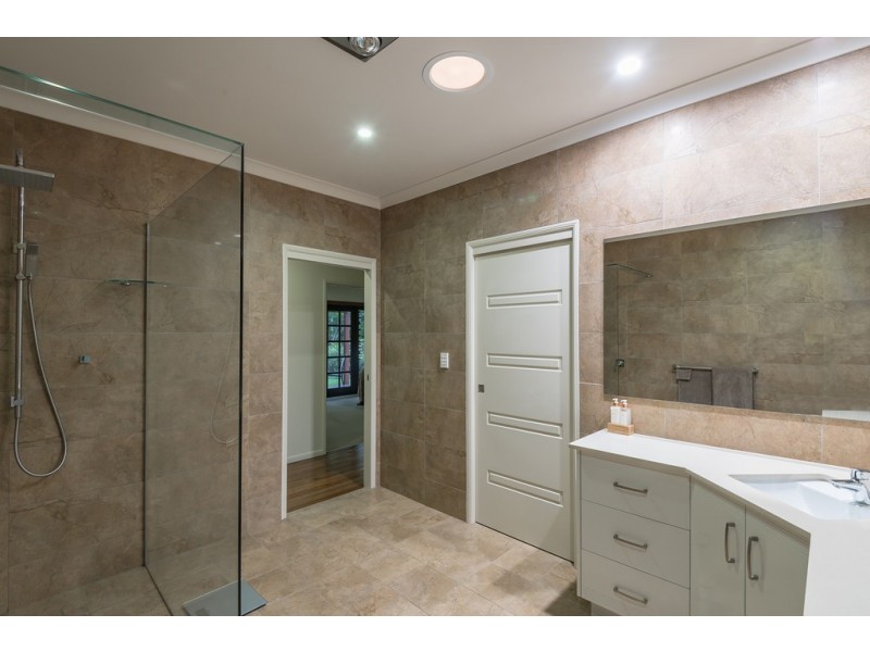 70 Jocelyn Drive, Eumundi QLD 4562