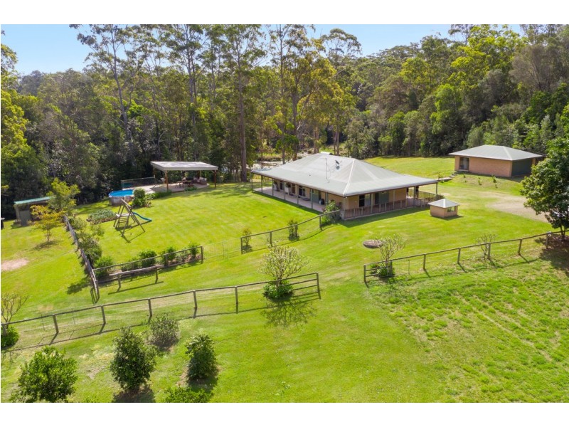 89 Black Pinch Road, Pomona QLD 4568
