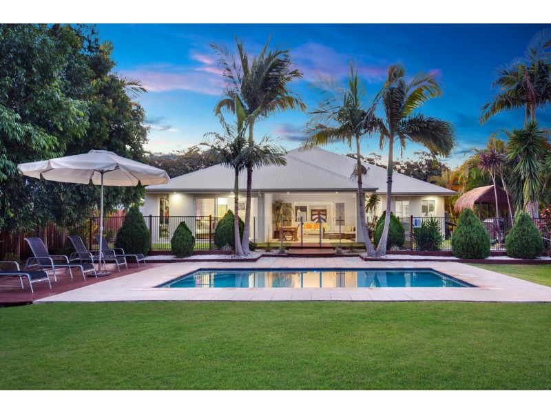 12 Attenuatta Place, Noosaville QLD 4566