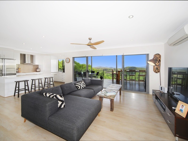 41 Sunrise Rd, Eumundi QLD 4562