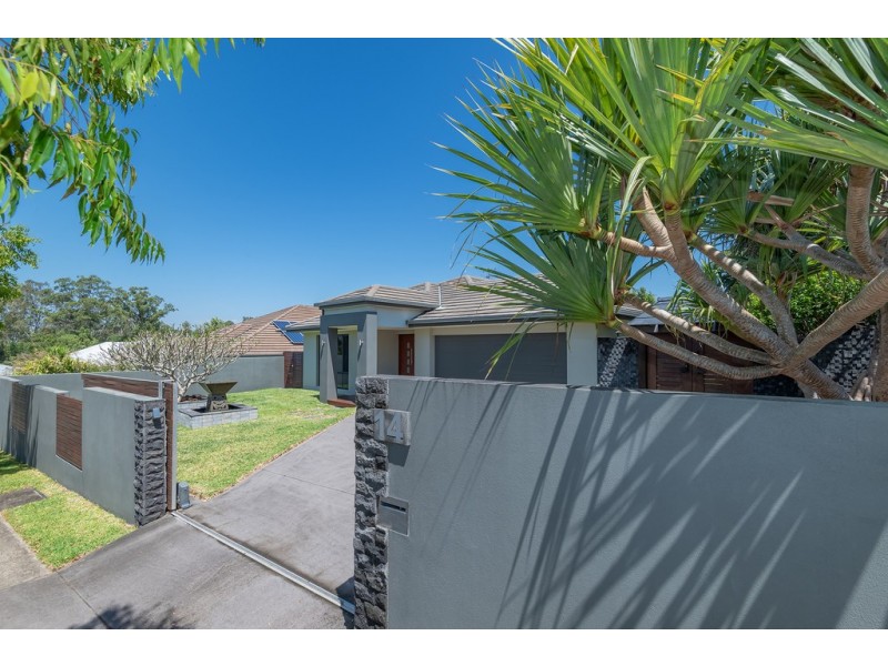 14 Straker Drive, Cooroy QLD 4563