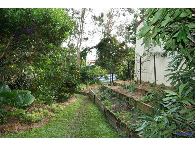 4 Havenside Ct, Pomona QLD 4568