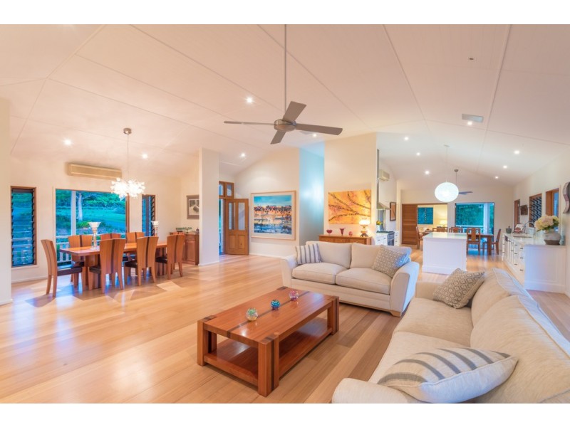 405 Cooroy Mountain Rd, Cooroy Mountain QLD 4563