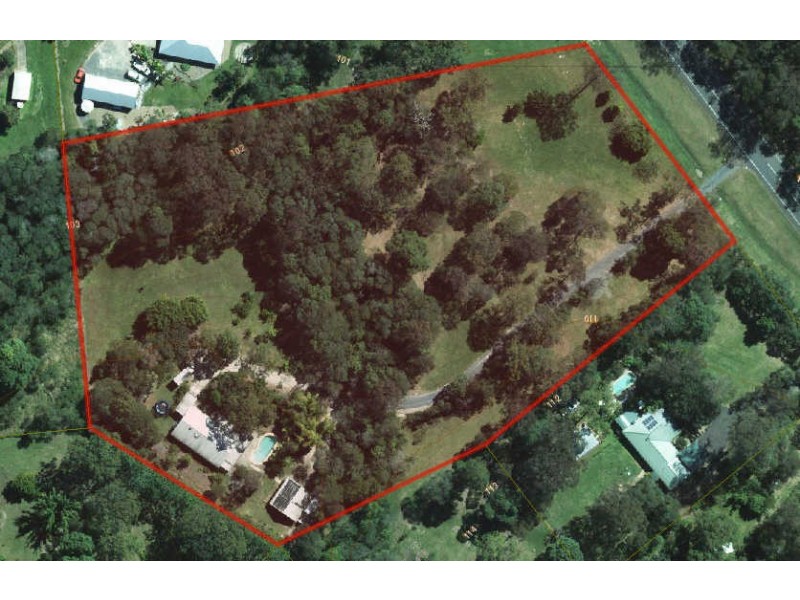 135 Pioneer Road, Pomona QLD 4568