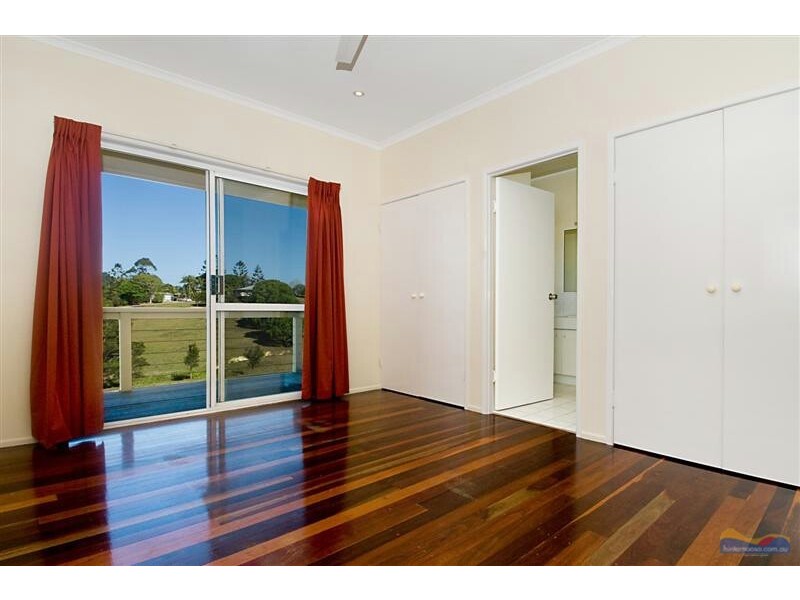 122 Cooroy Mountain Rd, Cooroy QLD 4563