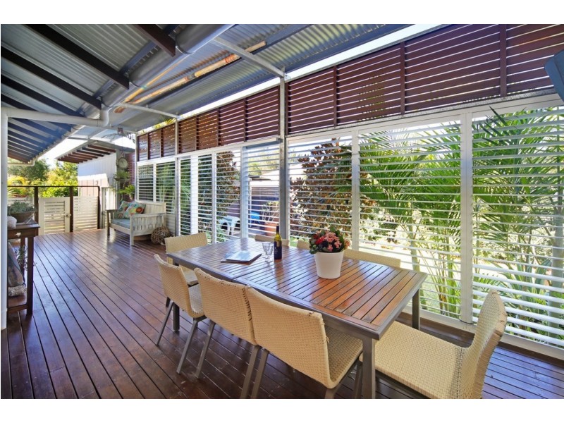 4 Burrell Ave, Eumundi QLD 4562