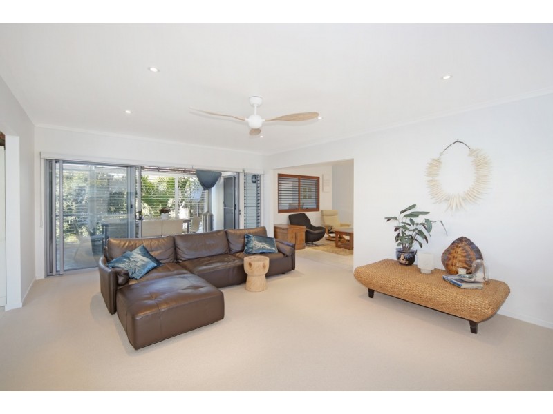 4 Burrell Ave, Eumundi QLD 4562