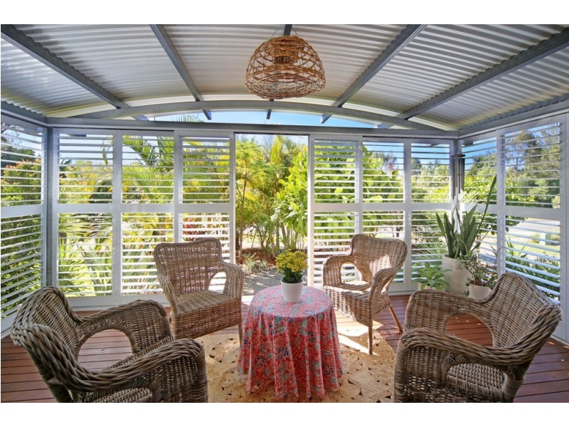 4 Burrell Ave, Eumundi QLD 4562