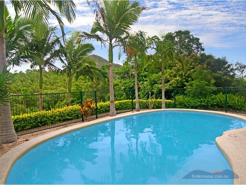 18 Casey Street, Cooran QLD 4569