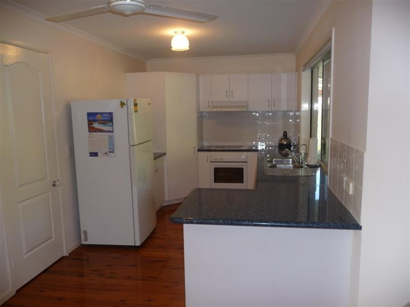 11 Ashgrove Drive, Cooroy QLD 4563
