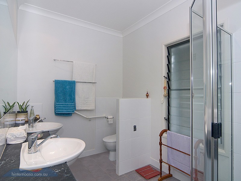 13 Ashgrove Dr, Cooroy QLD 4563