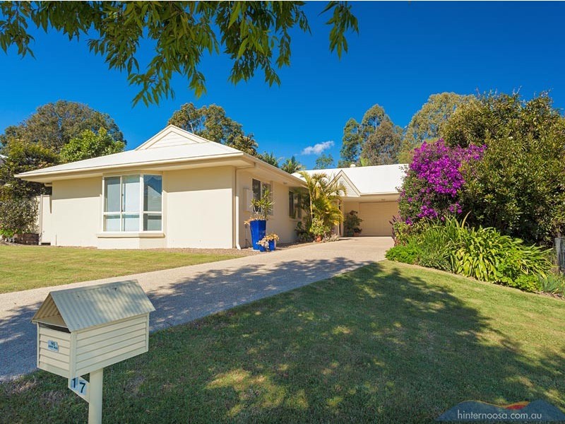 17 Ashgrove Drive, Cooroy QLD 4563