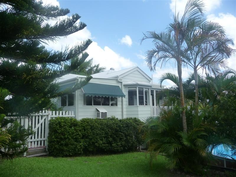 4 Ambulance Street, Pomona QLD 4568