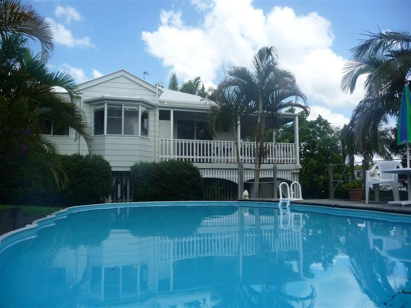 4 Ambulance Street, Pomona QLD 4568